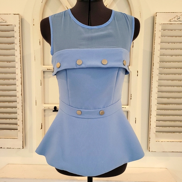 Sleeveless Periwinkle Blue peplum top - Picture 4 of 5